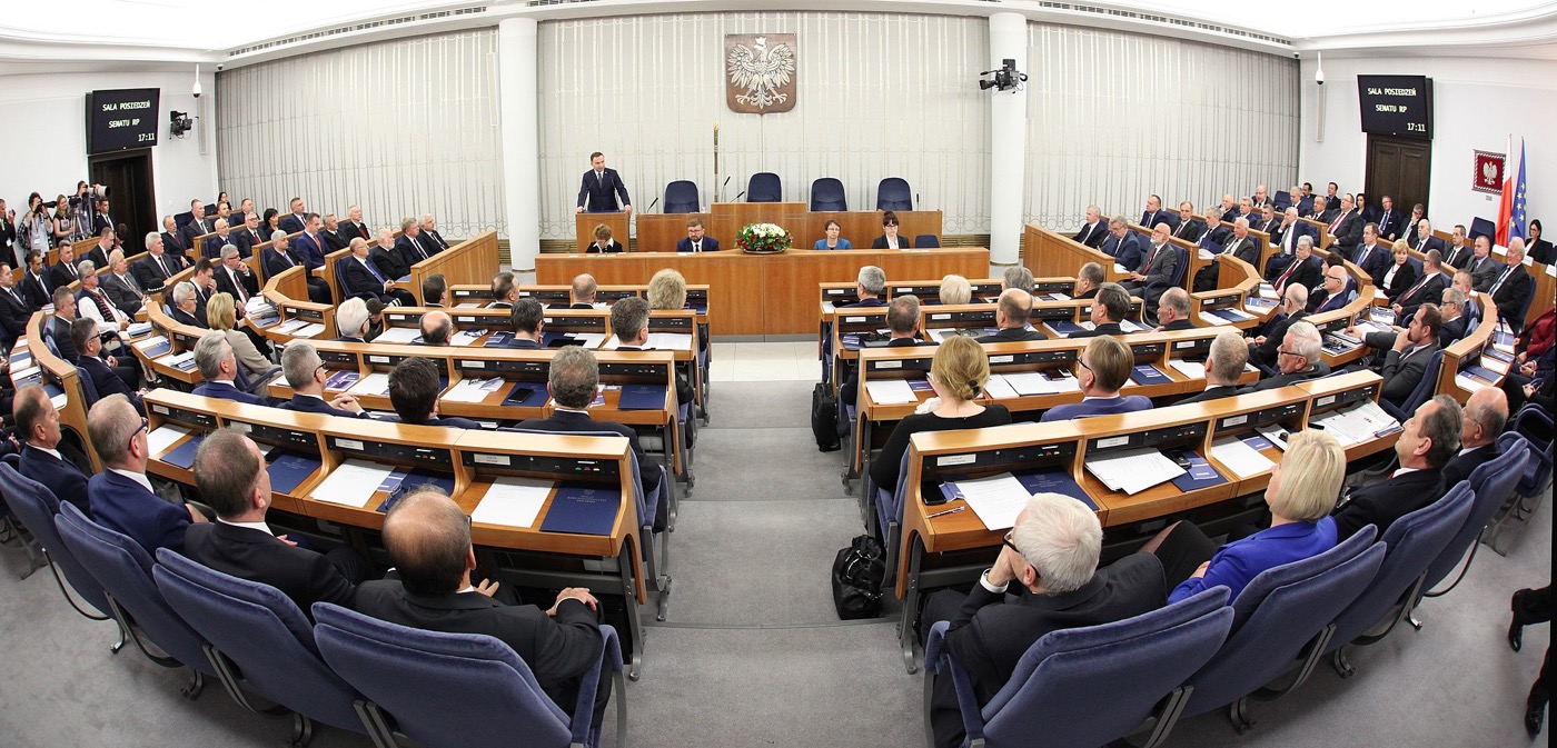 Senat przyjal prezydencka ustawe o gotowce