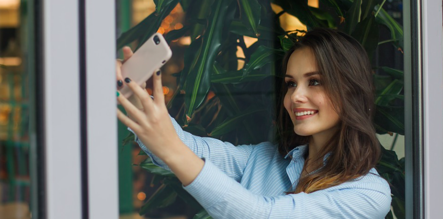 Signius oraz Identt łączą siły i oferują podpis umowy na „selfie”