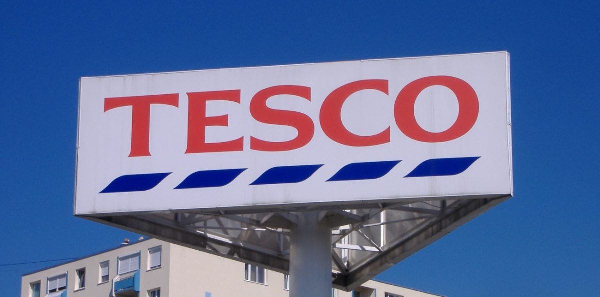 Tesco nie znika z Polski. Firma rekrutuje pracowników w Krakowie