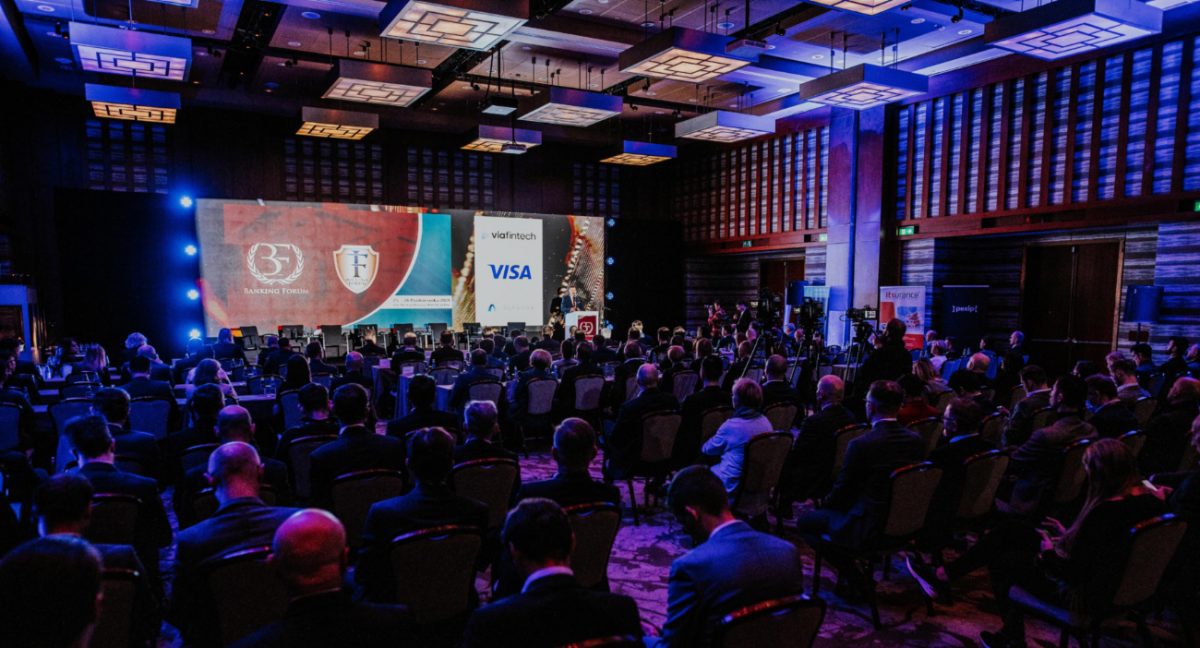 Liderzy branży o kondycji sektora finansowego w Polsce. Podsumowanie 22. Banking Forum i 18. Insurance Forum
