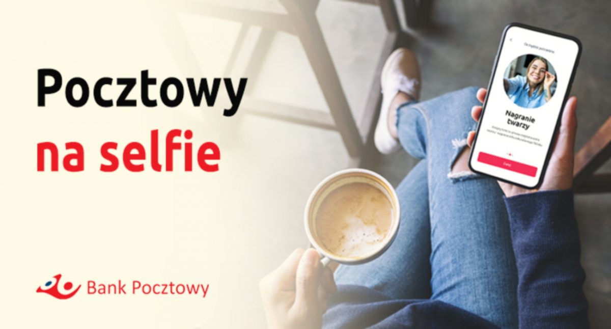 Bank Pocztowy wprowadza kredyt przez telefon. Do weryfikacji wystarczy selfie