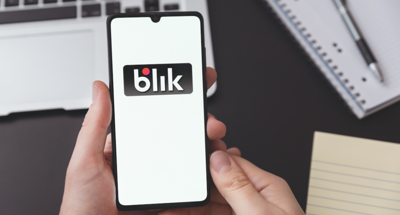BLIK 222