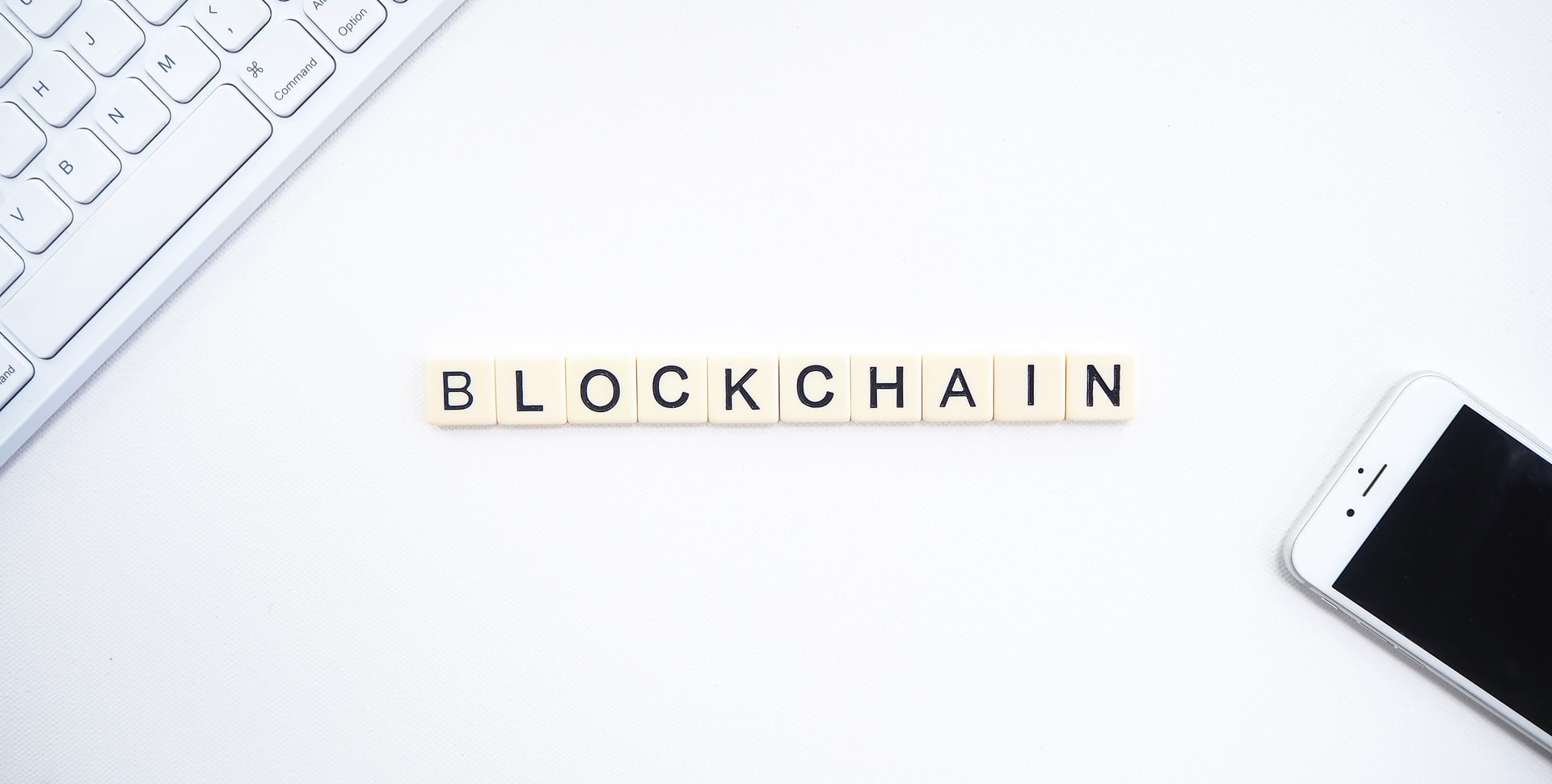 Non-fungible token czy papier wartosciowy?