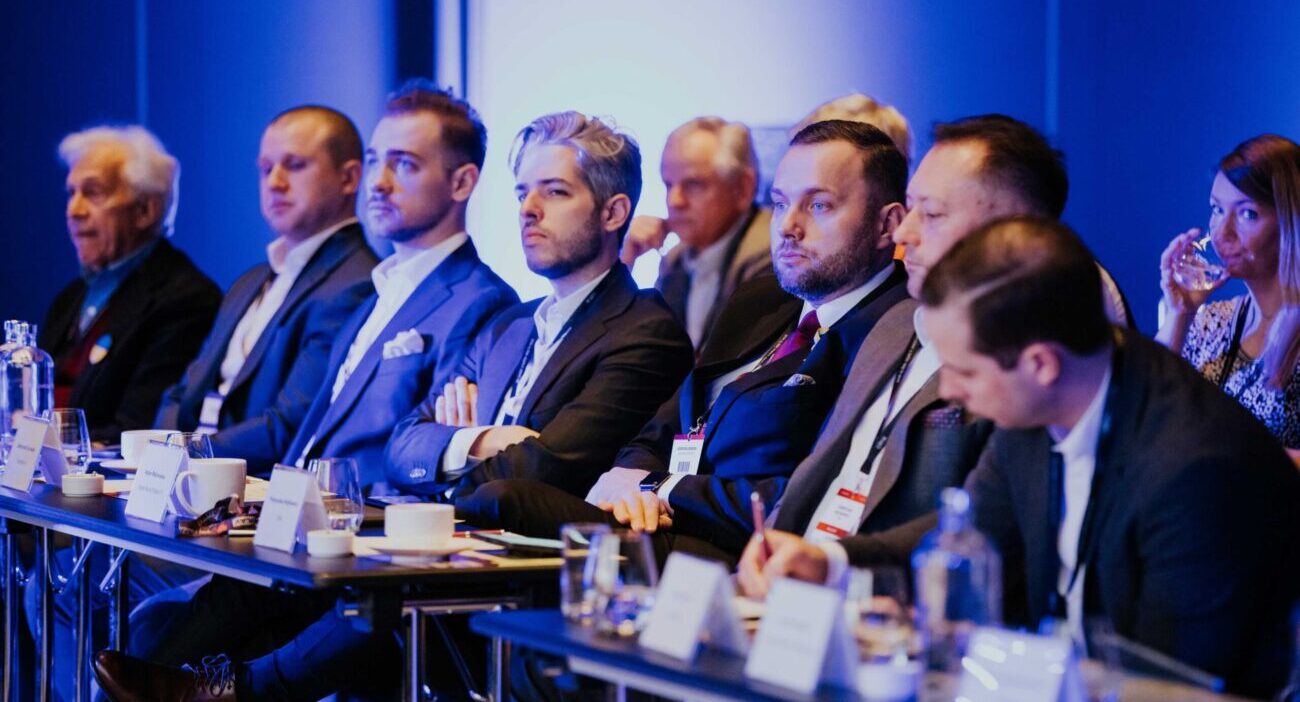 11. FinTech & 10. InsurTech Digital Congress
