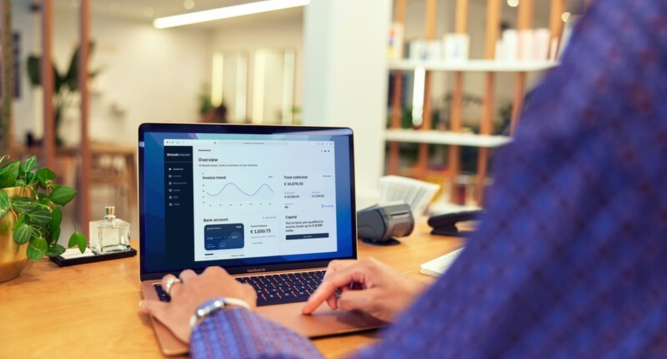 Adyen wprowadza do oferty wbudowane produkty finansowe