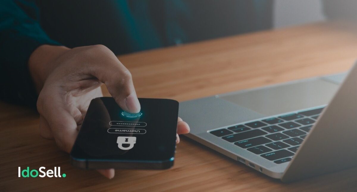 IdoSell dodaje biometrię do procesu zakupowego