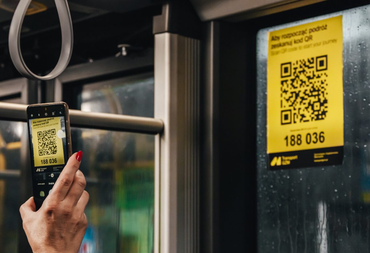Kup bilet i zeskanuj kod QR. Nowe rozwiązanie na Śląsku i w Zagłębiu