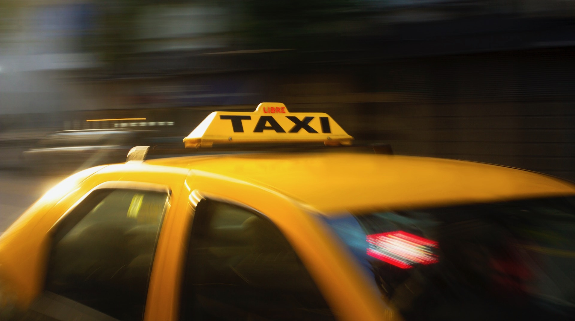 Taxi 2222