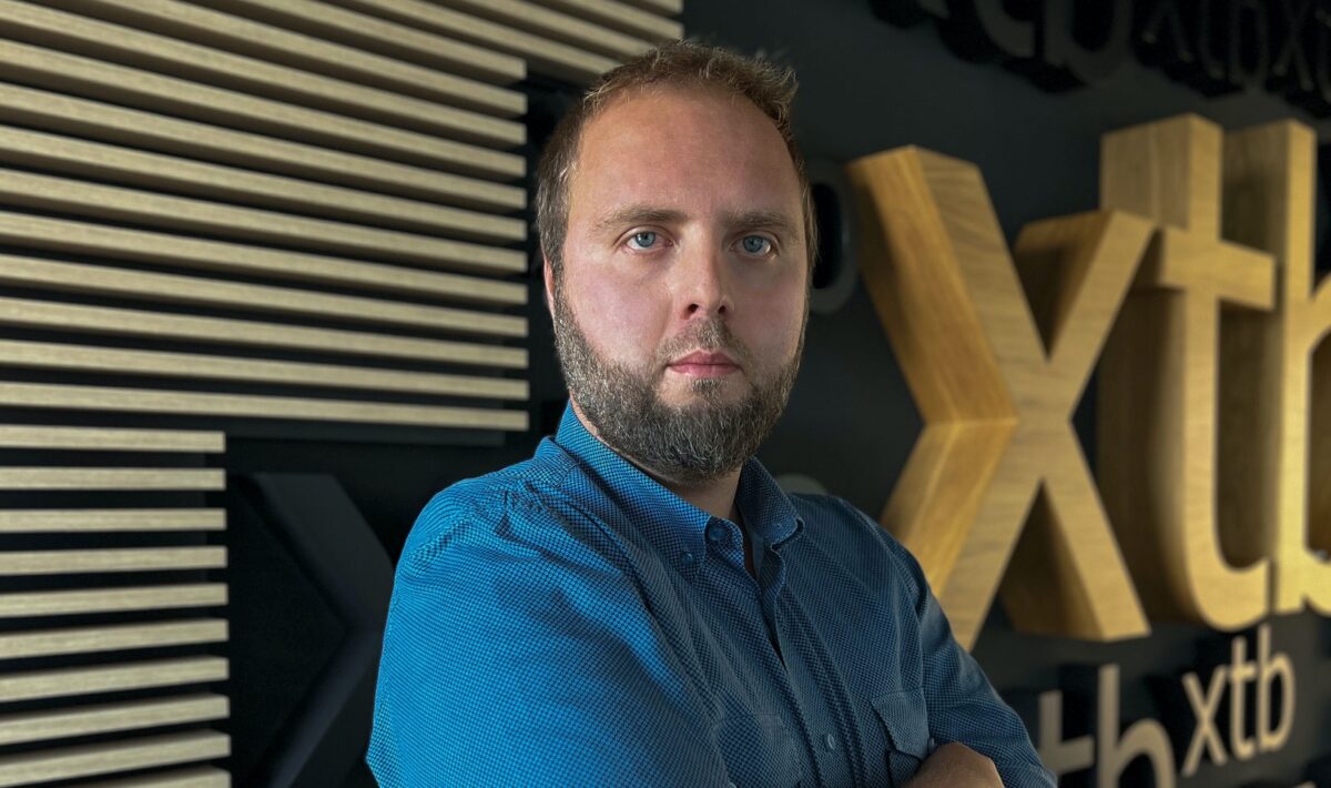 XTB stawia na sztuczną inteligencję. Do spółki dołącza Tomasz Gawron