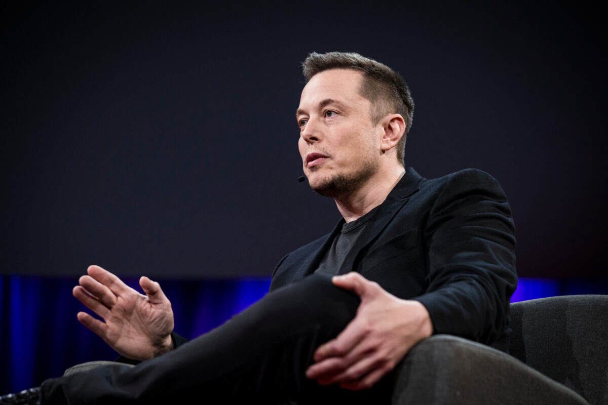 Elon Musk będzie co miesiąc przekazywał 45 mln USD na kampanię Donalda Trumpa