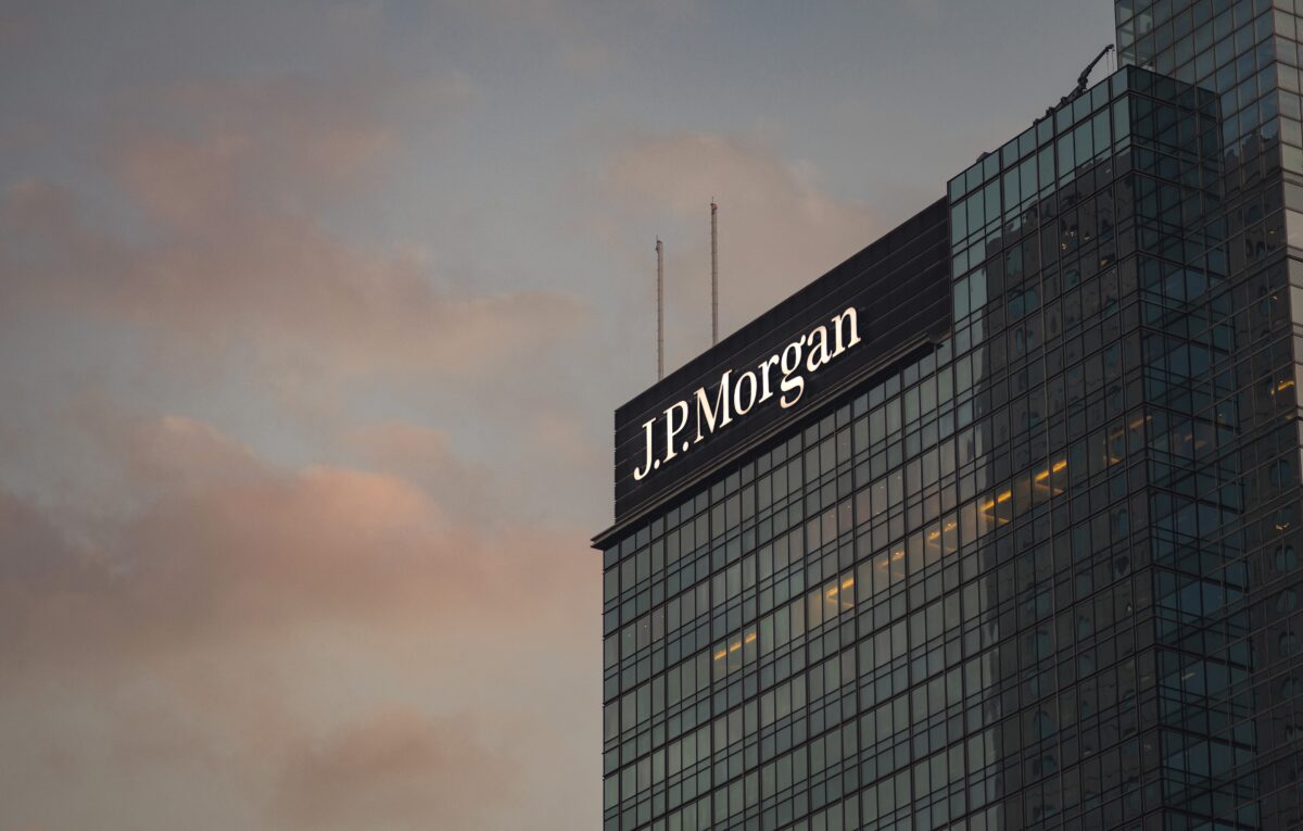 Jedni zwalniają, a drudzy zatrudniają. JPMorgan Chase otworzy 500 nowych placówek