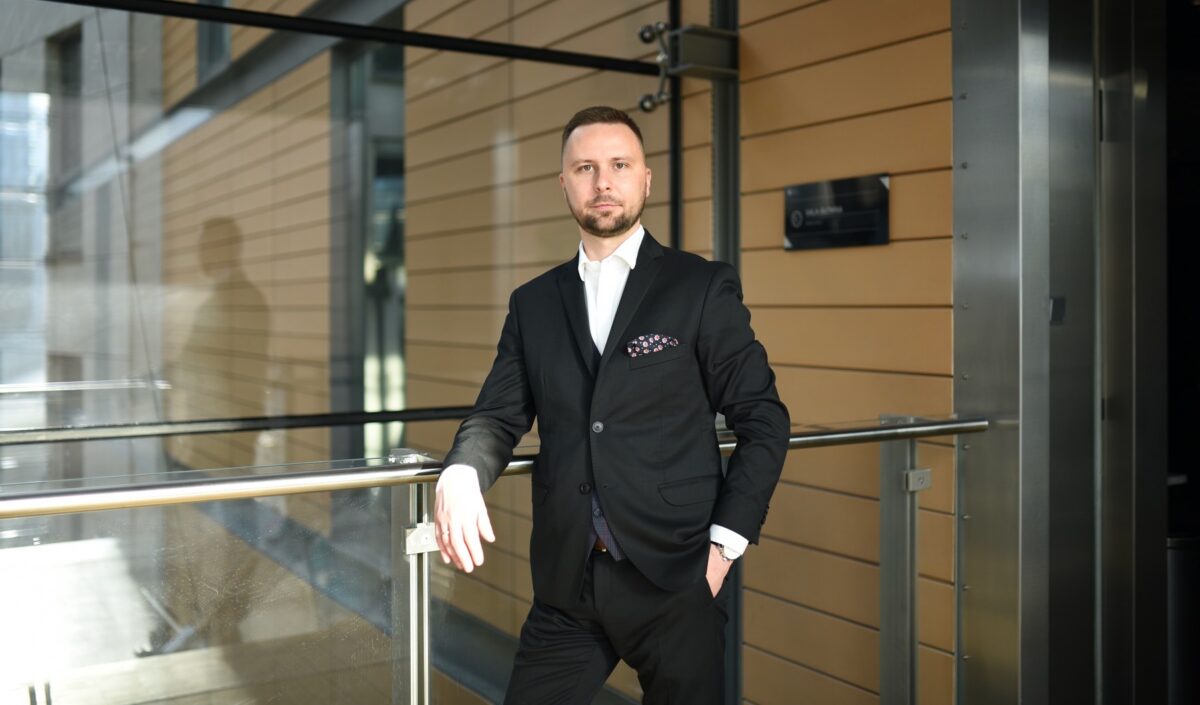 Marcin Sikora zakończył współpracę z OTOAgent i Punktą. W planach ma rozwój własnego fintechu