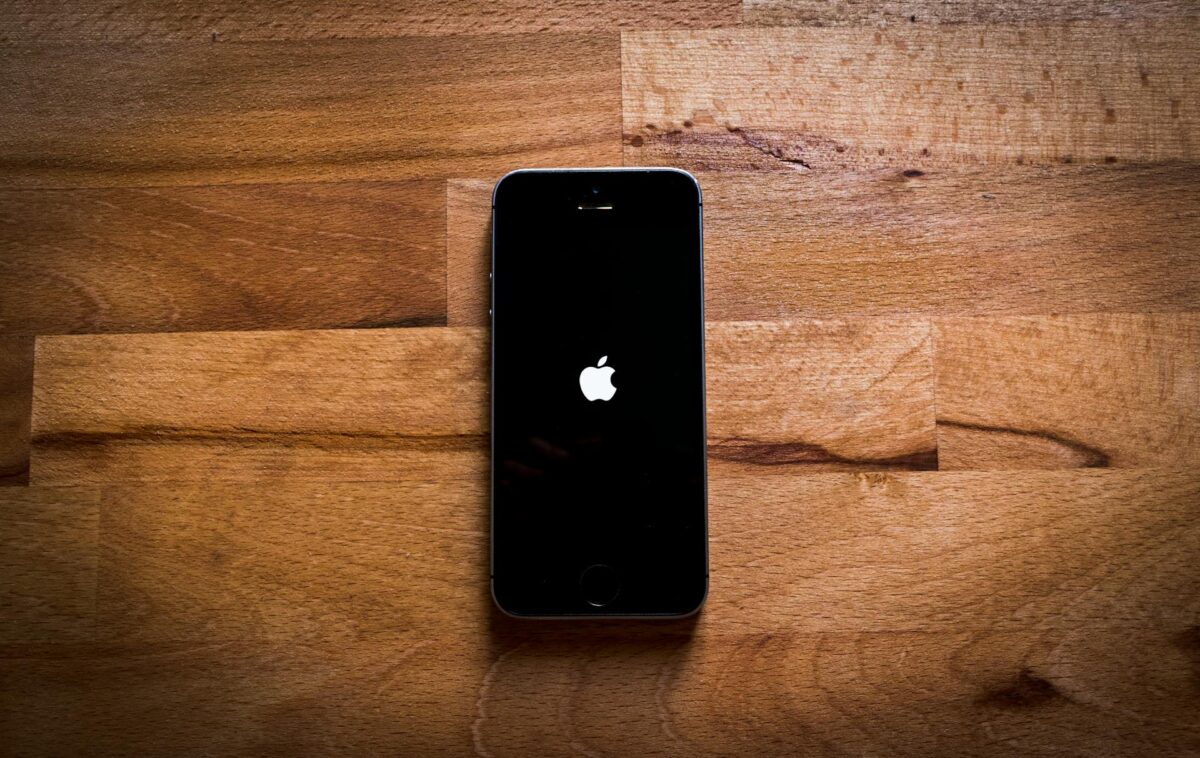 Apple i OpenAI łączą siły. ChatGPT Plus i jego inteligentne funkcje w nowym iOS