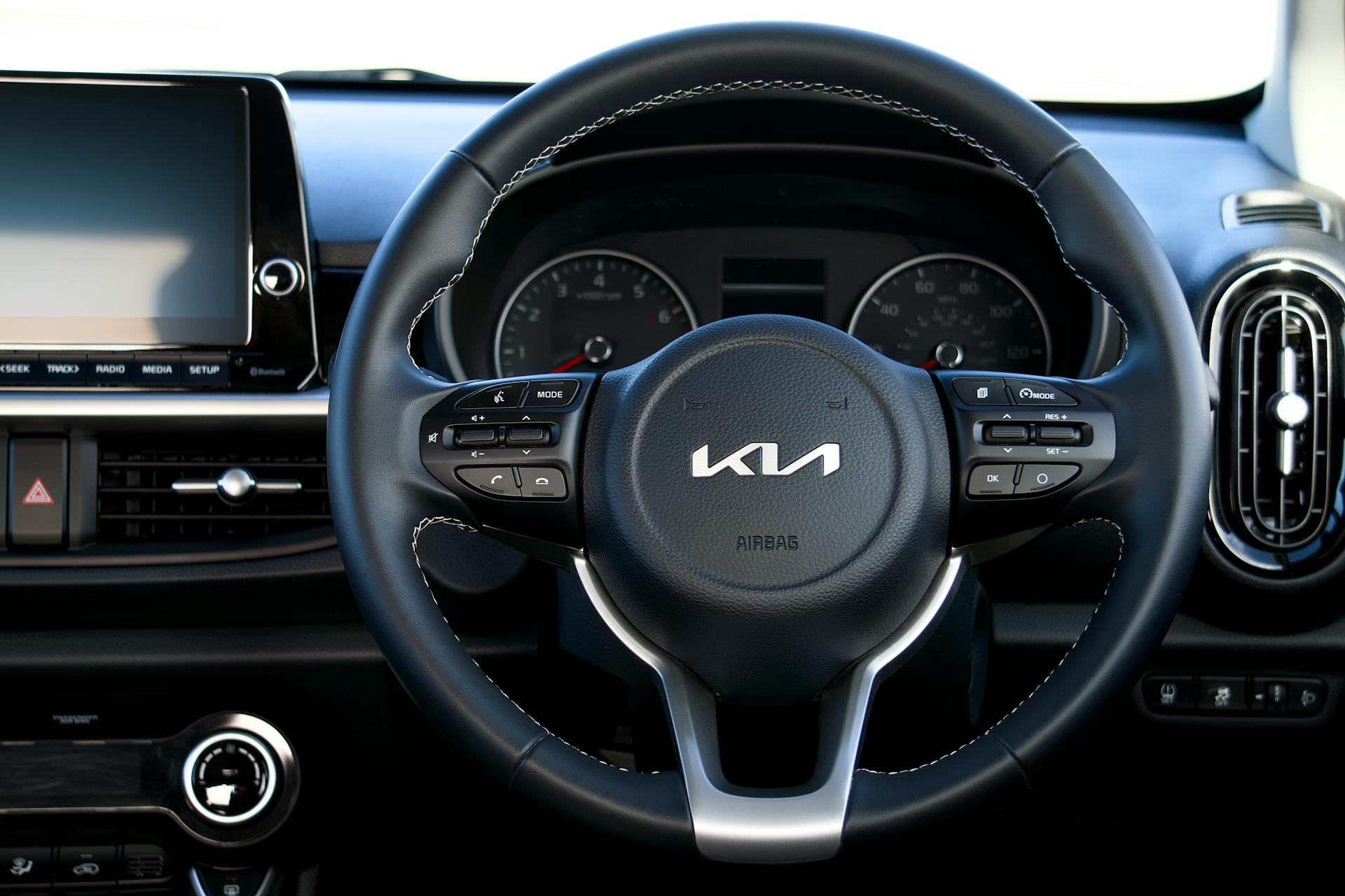 Kia 3444111